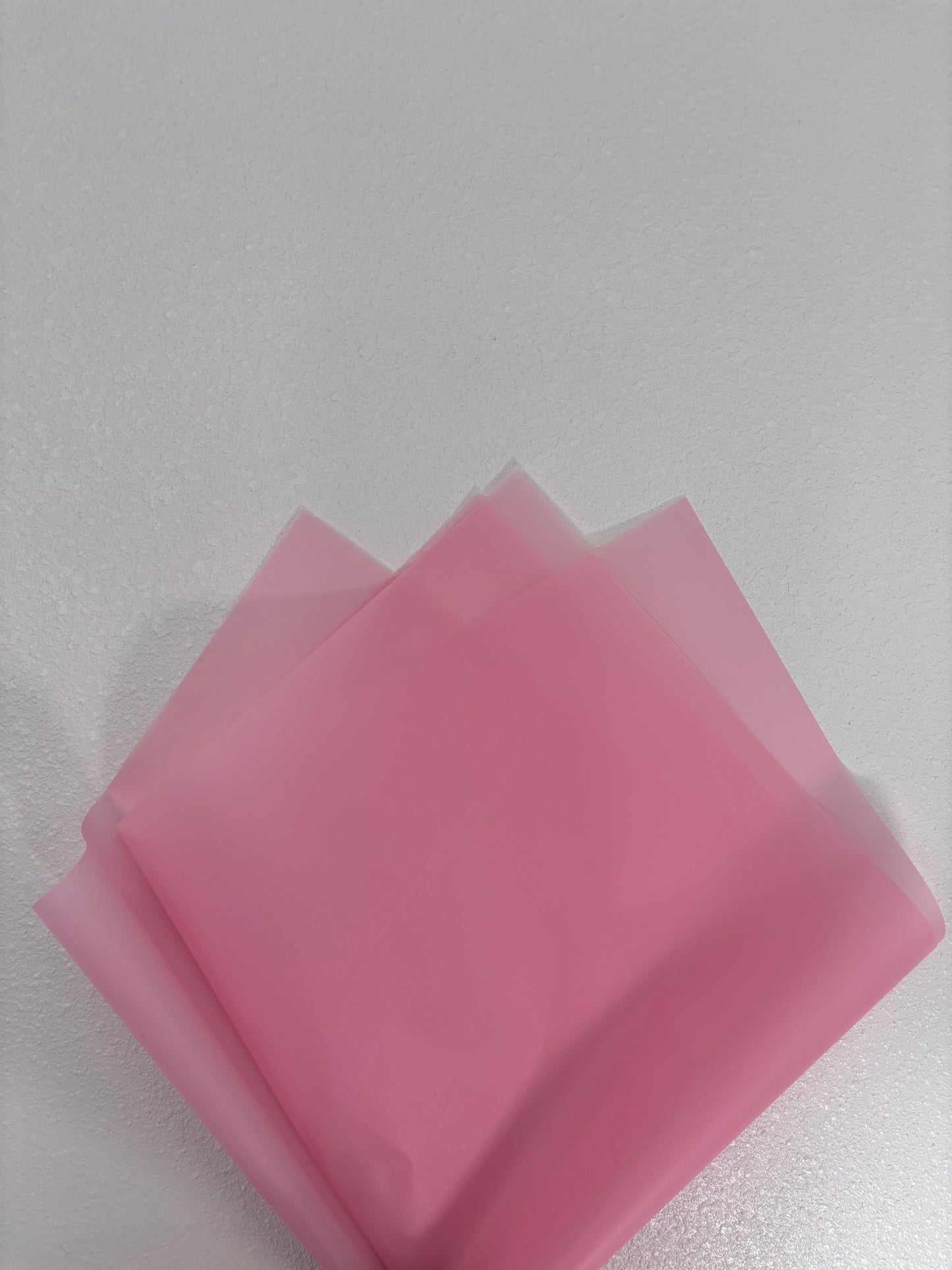 Pink paper (frosty)