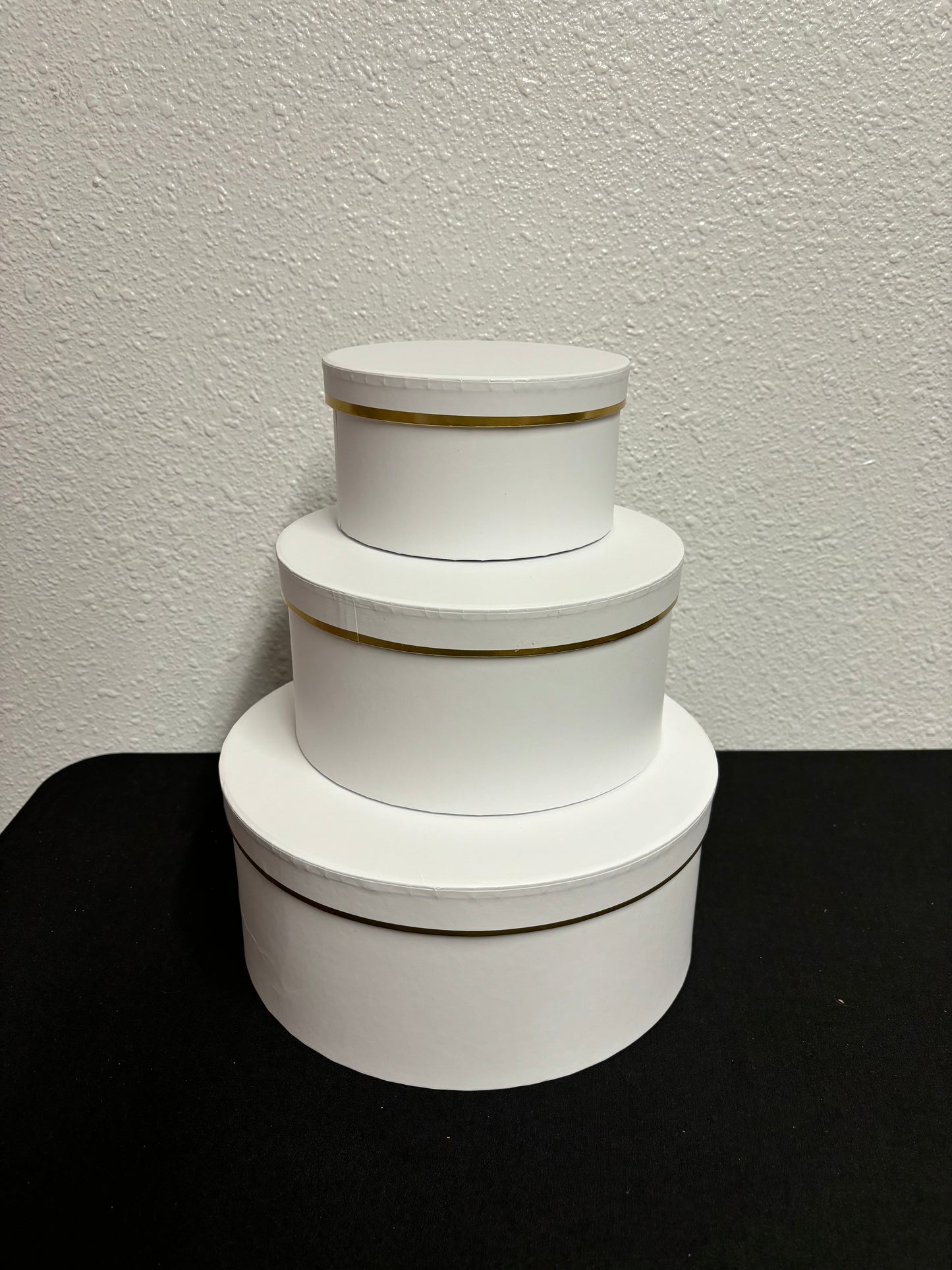 Round short boxes- NO SHIPPING for this product