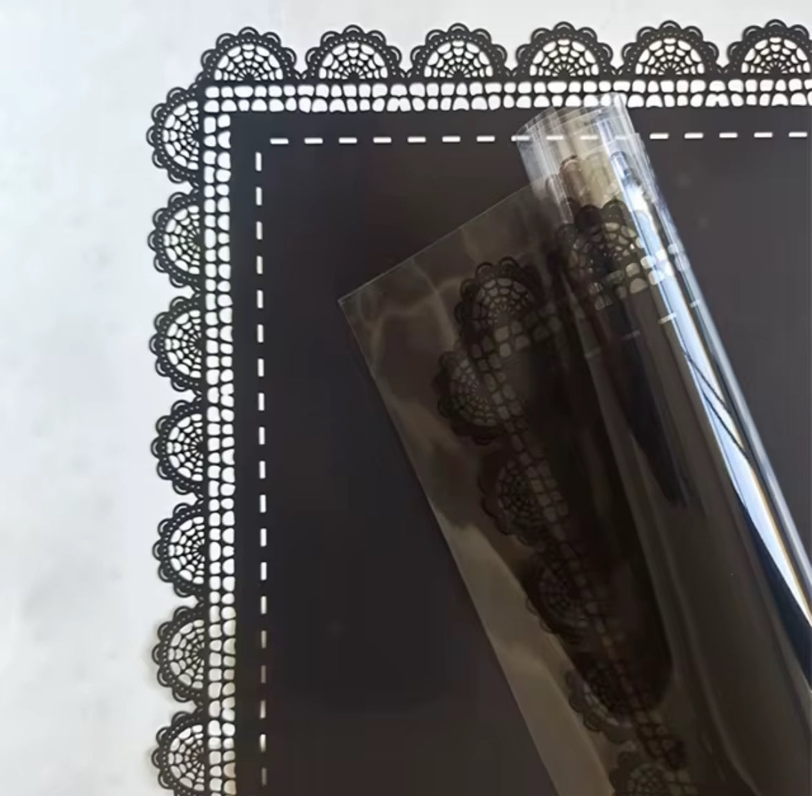 Lace Border