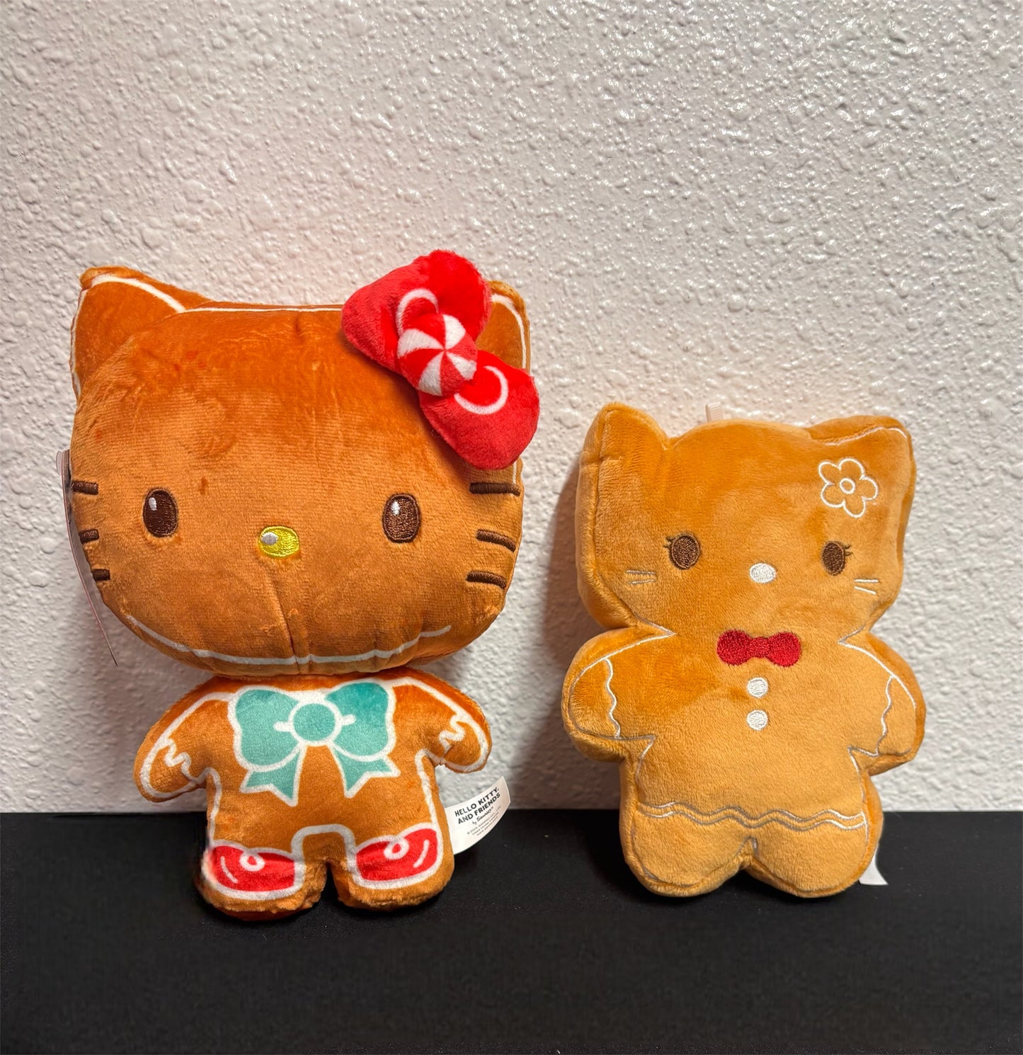 HK gingerbread plush